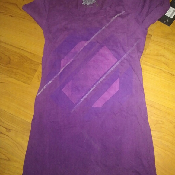 Ufc fitted tee - Picture 2 of 2